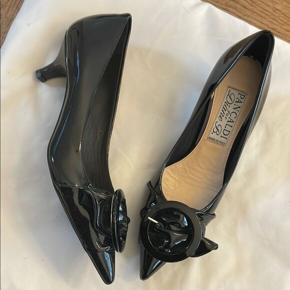 DIANE B. PANCALDI BLACK PATENT LEATHER LOW HEEL SHOES.   NEW - Picture 1 of 6